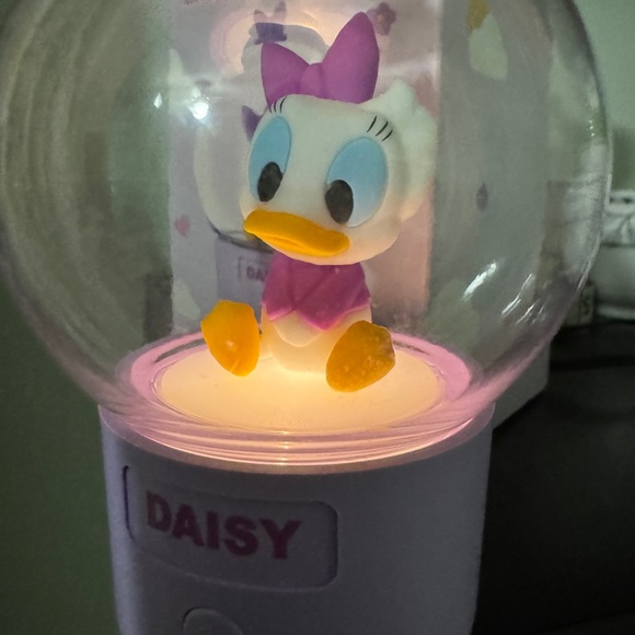 Disney Daisy Duck LED Night Light - Picture 5 of 6